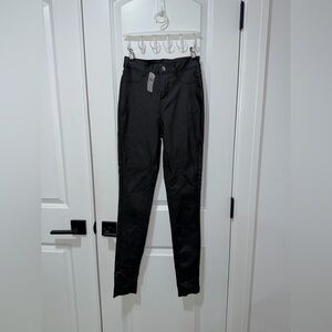Windsor Black Skinny Pants – Size XS – NWT